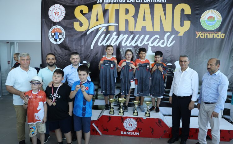  “30 Ağustos Zafer Bayramı Satranç Turnuvası” ödül töreni